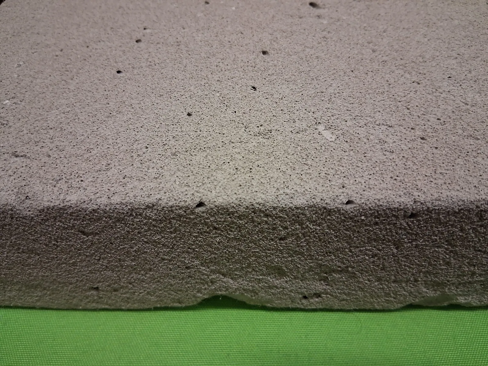 Close-up van een blok CFC Lite schuimbeton